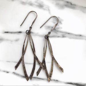 🚨🚨Vintage Silver Dangle Feather-like Earrings